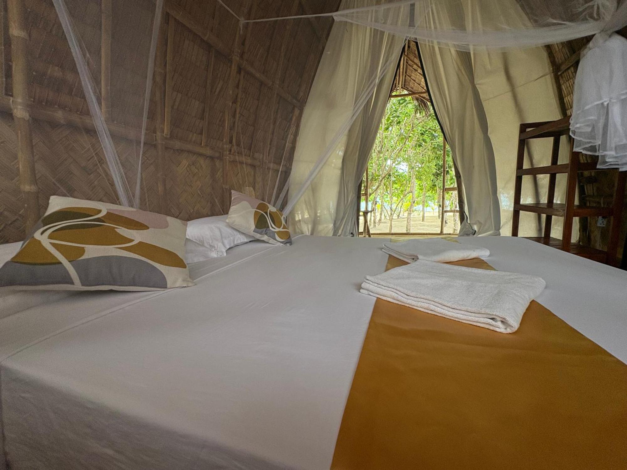 فندق Dosplaya Ecocamp إل نيدو المظهر الخارجي الصورة